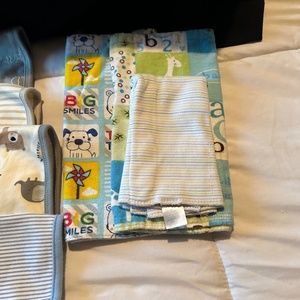 Burp cloths ( BOYS)